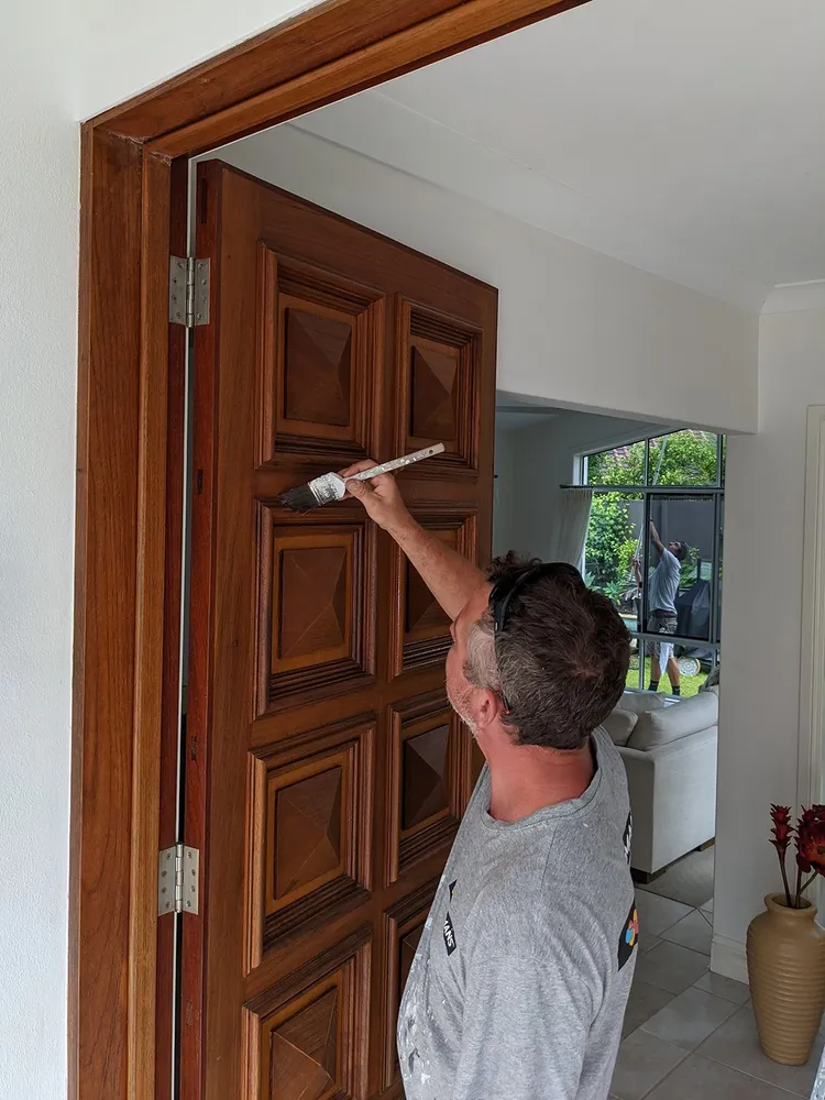 Best painter in noosa Nice and smooth painting interior decorating painting services 1000h