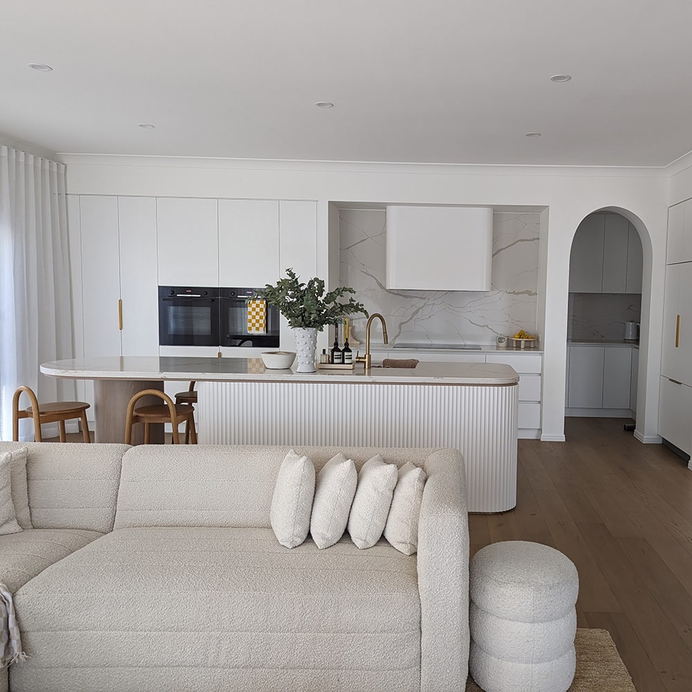 painting services min Nice and Smooth Painting company Noosa painting services min Nice and Smooth Painting company Noosa